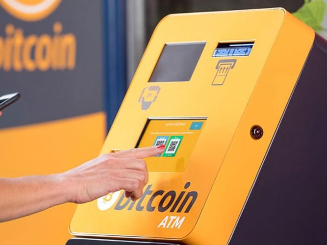 Singapur, kripto reklamlarına yönelik baskıların ortasında Bitcoin ATM’lerini kapatıyor